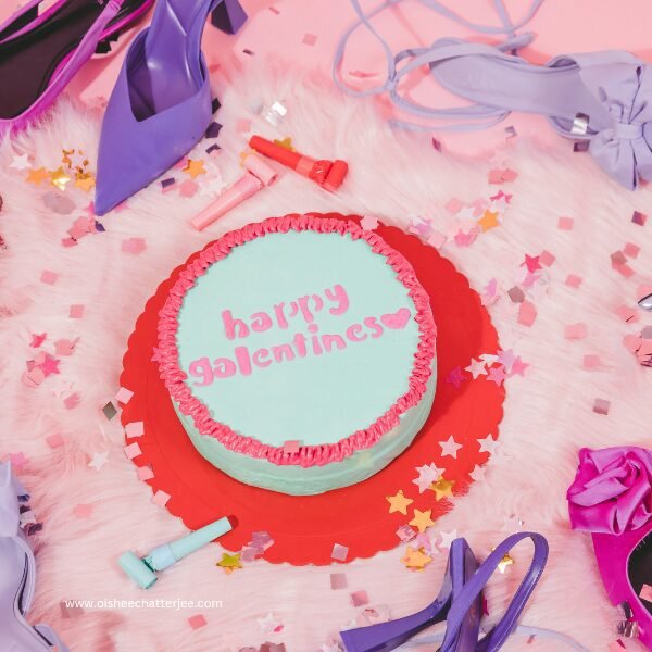 Cake for Galentines